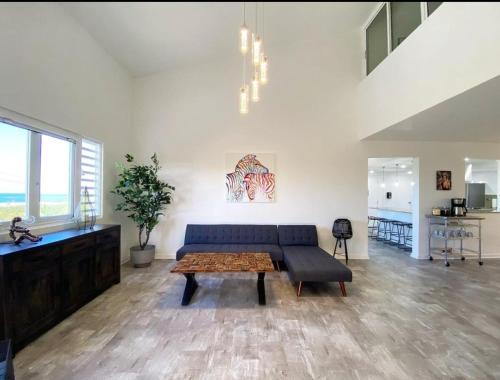 Luxury Villa w pool, ELEVATOR, ocean views, 5 mins to beach in Rio Grande Luxury Villa w pool, ELEVATOR, ocean views, 5 mins to beach in Rio Grande