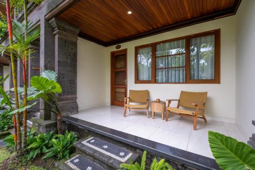 阳台/露台, 布瓦纳乌布酒店 (Bhuwana Ubud Hotel) in 乌布 阳台/露台, 布瓦纳乌布酒店 (Bhuwana Ubud Hotel) in 乌布
