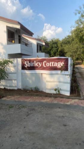 shirley cottage in Daulatabad shirley cottage in Daulatabad
