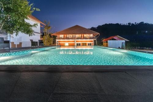 Sterling Brookstone Coorg in Monnageri Sterling Brookstone Coorg in Monnageri