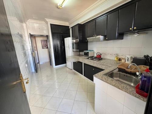 주방, Luxury Family Apartment 5min Beach in 나자 주방, Luxury Family Apartment 5min Beach in 나자