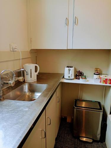 Konyha, CitiRooms Auckland near Közlekedési és Műszaki Múzeum (MOTAT) Konyha, CitiRooms Auckland near Közlekedési és Műszaki Múzeum (MOTAT)