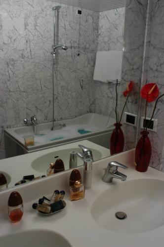 This photo about Mec Paestum Hotel shared on HyHotel.com