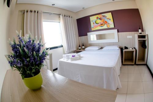 This photo about Eunapolis Plaza Hotel shared on HyHotel.com