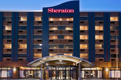 View, Sheraton Niagara Falls in Niagara Falls (NY) View, Sheraton Niagara Falls in Niagara Falls (NY)