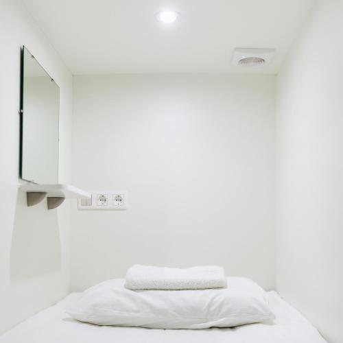 CUBE Capsule Hostel CUBE Capsule Hostel