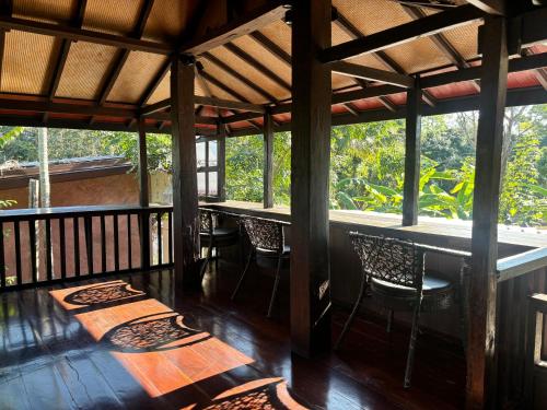 HOMETHAI RESORT (โฮมไทยรีสอร์ท) in San Pa Tong HOMETHAI RESORT (โฮมไทยรีสอร์ท) in San Pa Tong