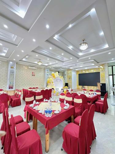 Restaurant, Khách sạn Khánh Phương (Khach san Khanh Phuong) in Khe Sanh Restaurant, Khách sạn Khánh Phương (Khach san Khanh Phuong) in Khe Sanh