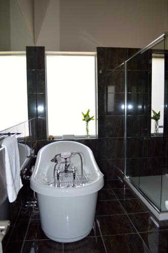 This photo about Little River Bed and Breakfast shared on HyHotel.com