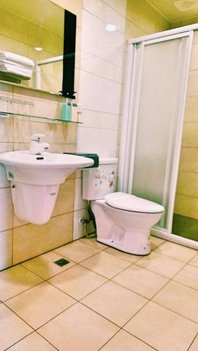 This photo about 28 Path Inn shared on HyHotel.com