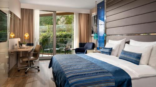 Crowne Plaza Florya Istanbul By IHG in Bakirkoy Crowne Plaza Florya Istanbul By IHG in Bakirkoy