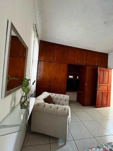 Liah Amplio y Cómodo cuarto privado en Zapopan (Liah Amplio y Comodo cuarto privado en Zapopan) in คาร์ดิงเรอัล Liah Amplio y Cómodo cuarto privado en Zapopan (Liah Amplio y Comodo cuarto privado en Zapopan) in คาร์ดิงเรอัล