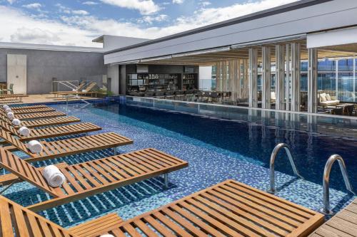 泳池, AC Hotel San Jose Airport Belen in 埃雷迪亞 泳池, AC Hotel San Jose Airport Belen in 埃雷迪亞