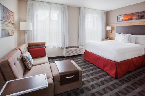 TownePlace Suites Minneapolis Eden Prairie in Eden Prairie (MN) TownePlace Suites Minneapolis Eden Prairie in Eden Prairie (MN)
