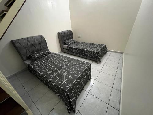 Guestroom, D'lanjut KLIA Agro Transit Hostel near Sepang F1 Circuit Guestroom, D'lanjut KLIA Agro Transit Hostel near Sepang F1 Circuit