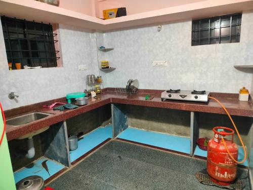 100 négyzetméteres, 1 hálószobás Apartman 1 fürdőszobával Ankola területén (Service Apartment 1BHK for family & Friends ) in Ankola 100 négyzetméteres, 1 hálószobás Apartman 1 fürdőszobával Ankola területén (Service Apartment 1BHK for family & Friends ) in Ankola