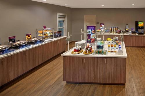 Food and beverages, Residence Inn Fort Lauderdale Weston in Weston Food and beverages, Residence Inn Fort Lauderdale Weston in Weston