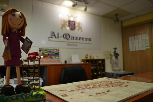 大堂, 奧克薩瑞斯旅館 (Hostal Al-Qazeres) in 卡塞雷斯市中心 大堂, 奧克薩瑞斯旅館 (Hostal Al-Qazeres) in 卡塞雷斯市中心