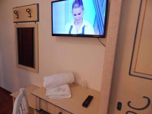 This photo about Ostello Victor Center shared on HyHotel.com