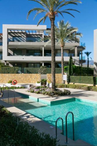 Bright Luxury Design Penthouse in Cancelada Bright Luxury Design Penthouse in Cancelada