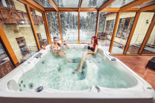 جاكوزي, Ski & Wellness Residence Druzba in ديمانوفسكا دولينا جاكوزي, Ski & Wellness Residence Druzba in ديمانوفسكا دولينا