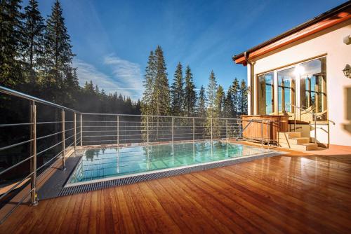 مسبح خارجي, Ski & Wellness Residence Druzba in ديمانوفسكا دولينا مسبح خارجي, Ski & Wellness Residence Druzba in ديمانوفسكا دولينا