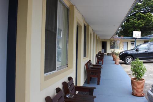 المرافق, هاي ماونتنز موتور إن (High Mountains Motor Inn) in بلاك هيث المرافق, هاي ماونتنز موتور إن (High Mountains Motor Inn) in بلاك هيث