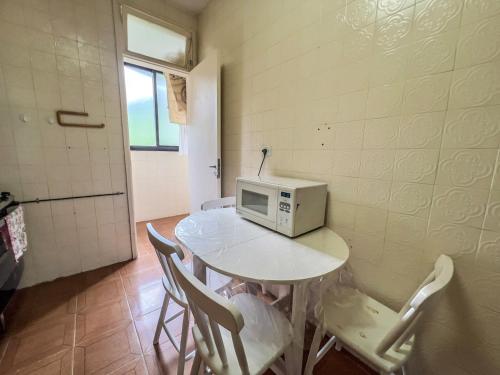 R25 Amplo e Prático Perto da Praia (R25 Amplo e Pratico Perto da Praia) in Guaruja R25 Amplo e Prático Perto da Praia (R25 Amplo e Pratico Perto da Praia) in Guaruja