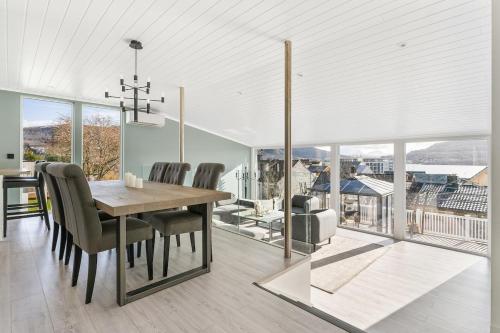 Casa Knott 4 Bedroom in Ούλστεινβικ Casa Knott 4 Bedroom in Ούλστεινβικ