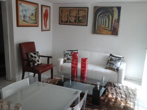 This photo about B&B Grand Royal Inn shared on HyHotel.com