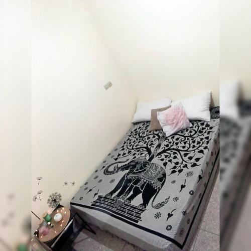 게스트 룸, Private Room - 23 Min to Airport - 20 Min to Agadir Beach - Near Golf, Medina, Markets & Inezgane Ta in 이네즈가네 게스트 룸, Private Room - 23 Min to Airport - 20 Min to Agadir Beach - Near Golf, Medina, Markets & Inezgane Ta in 이네즈가네