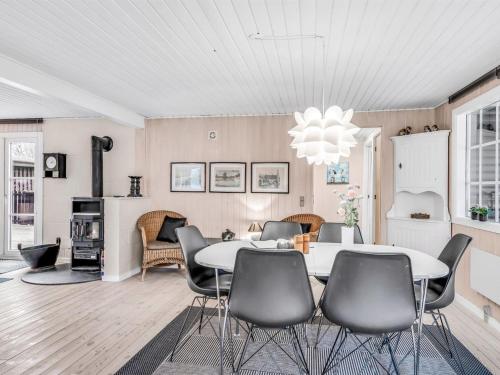 Holiday Home Daliborka - 600m from the sea by Interhome in Hals Holiday Home Daliborka - 600m from the sea by Interhome in Hals