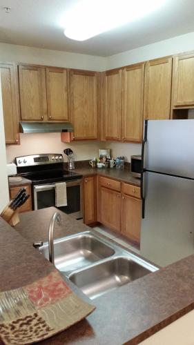 在meiguo.com看到的Oakwood at Mosaic South的介绍图片