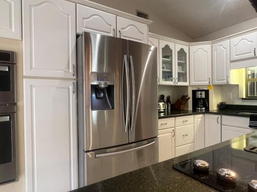 Poolside Family Retreat-Near the Springs! in Ocklawaha Poolside Family Retreat-Near the Springs! in Ocklawaha