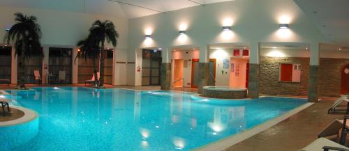 مسبح, Burton Hotel in كينجتون مسبح, Burton Hotel in كينجتون