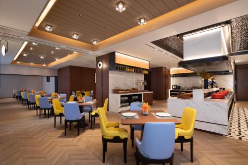 Restaurant, Hampton by Hilton Changsha Wuyi Square in Kaifu Restaurant, Hampton by Hilton Changsha Wuyi Square in Kaifu