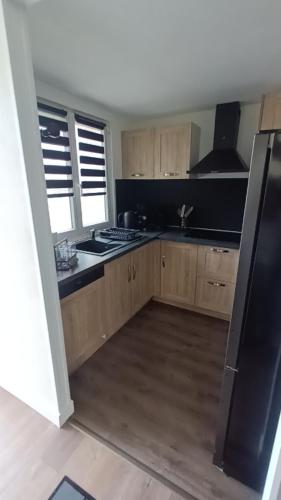 Kitchen, Gite 6 personnes Proche Honfleur in Beuzeville Kitchen, Gite 6 personnes Proche Honfleur in Beuzeville