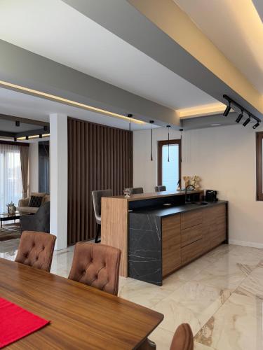 VILA VIKTORIJA in สเมลากิชาโปลเย VILA VIKTORIJA in สเมลากิชาโปลเย