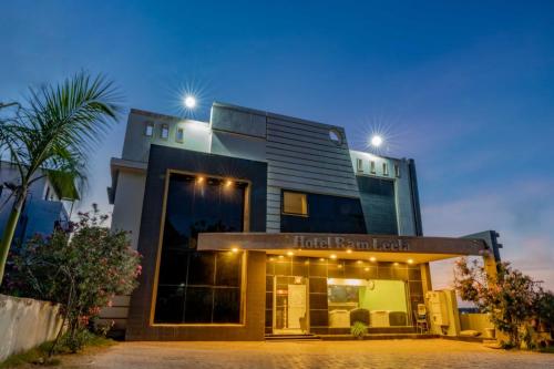 HOTEL RAMLEELA in Rameswaram HOTEL RAMLEELA in Rameswaram