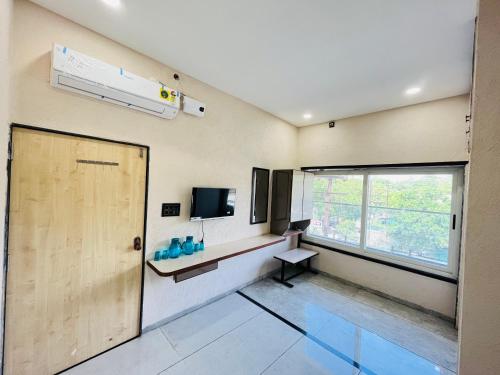 Hotel Onyx INN in Bhedaghat Hotel Onyx INN in Bhedaghat