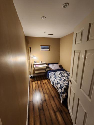 The Cozy Den in Ingersoll (ON) The Cozy Den in Ingersoll (ON)