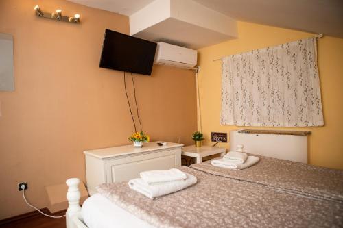 Κρεβάτι, Hostel Iris in Βελιγράδι Κρεβάτι, Hostel Iris in Βελιγράδι