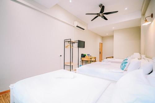 Swing & Pillows @ Jonker Street Malacca in จองเกอร์ Swing & Pillows @ Jonker Street Malacca in จองเกอร์