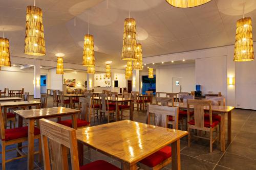Restaurant, Dive Spot Asia & Brumini Beach Resort in Boljoon Restaurant, Dive Spot Asia & Brumini Beach Resort in Boljoon