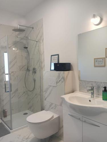 Fürdőszoba, Apartament Jana Pawła (Apartament Jana Pawla) in Moszna Fürdőszoba, Apartament Jana Pawła (Apartament Jana Pawla) in Moszna