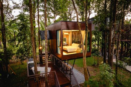 High Tree Resort, Krabi near Fossil Shell Beach High Tree Resort, Krabi near Fossil Shell Beach