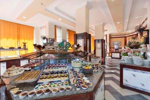 Їжа та напої, Crystal Hotel Bodrum All Inclusive in Koyunbaba Їжа та напої, Crystal Hotel Bodrum All Inclusive in Koyunbaba