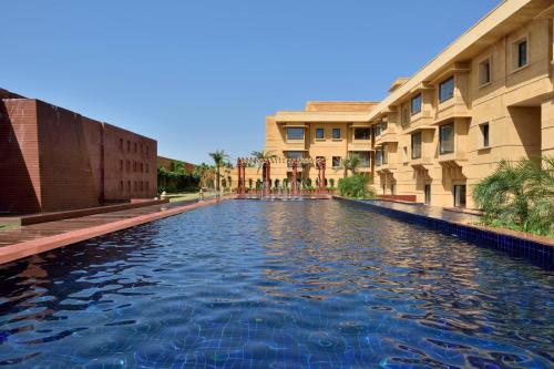 Piscina, Jaisalmer Marriott Resort & Spa in Jaisalmer Piscina, Jaisalmer Marriott Resort & Spa in Jaisalmer