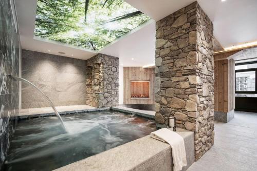 Chalet Hotel Quartz in Tignes Chalet Hotel Quartz in Tignes