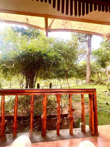 شرفة/ تراس, Pugmarks Jungle Lodge in Kattikkulam شرفة/ تراس, Pugmarks Jungle Lodge in Kattikkulam